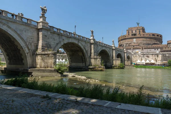 Roma Itália Junho 2017 Panorama Ponte São Ângelo Rio Tibre — Fotografia de Stock