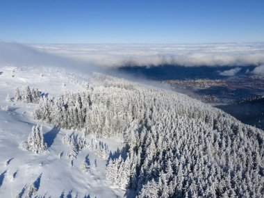 Bulgaristan 'ın Sofya Şehir Bölgesi, Vitosha Dağı' nın Hava Kış Manzarası
