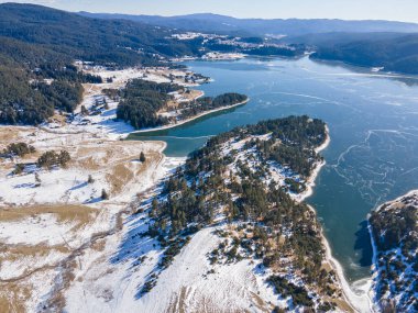 Bulgaristan 'ın Smolyan Bölgesi, Dospat Reservoir hava manzarası