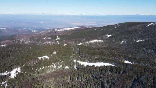Pemandangan Musim Dingin Udara Gunung Lyulin Ditutupi Salju Wilayah Kota — Stok Video