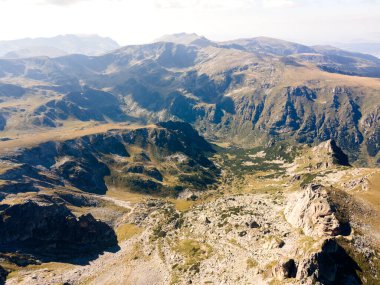 Bulgaristan 'ın Malyovitsa zirvesi yakınlarındaki Rila Dağı' nın şaşırtıcı hava manzarası