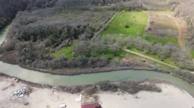 Bulgaristan 'ın Burgaz Bölgesi' nin Rezovo kasabası yakınlarındaki Silistar plajının hava manzarası 