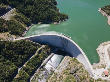 Bulgaristan 'ın Smolyan Bölgesi, Tsankov kamak Barajı' nın hava manzarası