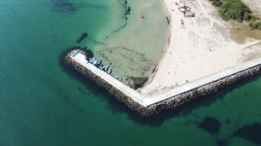 Bulgaristan 'ın Burgaz Bölgesi, Arkutino plajının şaşırtıcı hava manzarası 