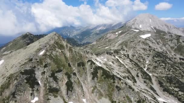 Erstaunliche Luftaufnahme Der Muratov Und Vihren Gipfel Pirin Gebirge Bulgarien — Stockvideo