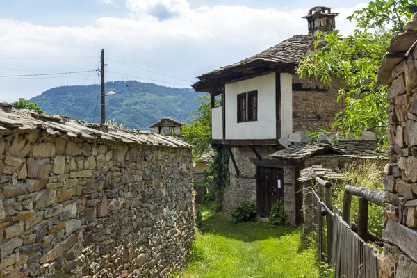 Село Ковачевиця Автентичними Будинками Xix Століття Благородська Область Болгарія — стокове фото
