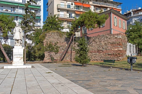 Θεσσαλονικη Ελλαδα Σεπτεμβριου 2019 Τυπικός Δρόμος Στην Πόλη Της Θεσσαλονίκης — Φωτογραφία Αρχείου