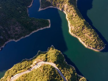Vacha (Antonivanovtsi) Reservoir, Rodop Dağları, Filibe Bölgesi, Bulgaristan