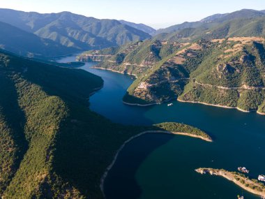 Vacha (Antonivanovtsi) Reservoir, Rodop Dağları, Filibe Bölgesi, Bulgaristan