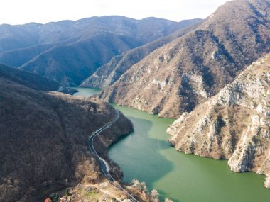 Krichim Barajı 'nın havadan manzarası, Rhodopes Dağı, Filibe Bölgesi, Bulgaristan