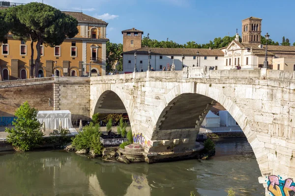 Roma Itália Junho 2017 Vista Incrível Rio Tibre Pons Cestius — Fotografia de Stock