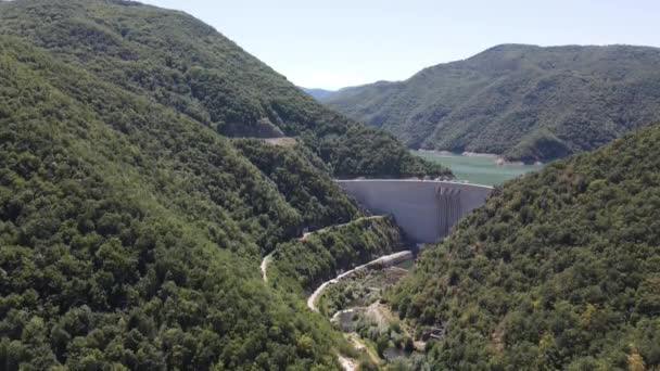 Luchtfoto Van Tsankov Kamak Reservoir Smolyan Region Bulgarije — Stockvideo