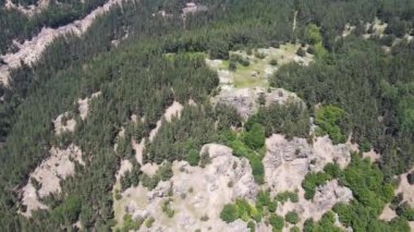 Bulgaristan 'ın Rila ve Rhodopes dağı arasındaki Yundola bölgesinin şaşırtıcı hava manzarası