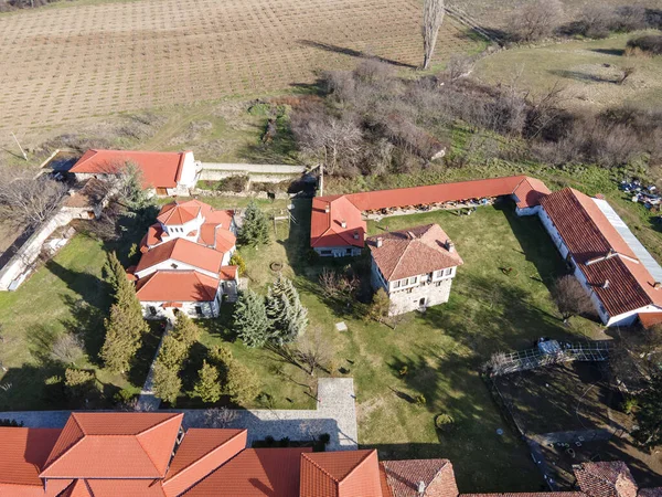 中世アラポヴォ修道院の空中ビュー聖ネデリヤ プロヴディフ地方 ブルガリアに捧げ — ストック写真