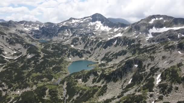 Increíble Vista Aérea Del Lago Fish Banderitsa Montaña Pirin Bulgaria — Vídeos de Stock