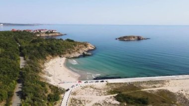Bulgaristan 'ın Burgaz Bölgesi, Arkutino plajının şaşırtıcı hava manzarası 