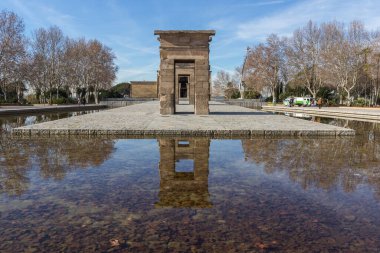 Madrid, İspanya - 23 Ocak 2018: görünüm Debod Tapınağı şehir Madrid, İspanya, Amazing