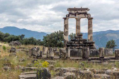 Antik Yunan arkeolojik Delphi, orta Yunanistan kalıntıları