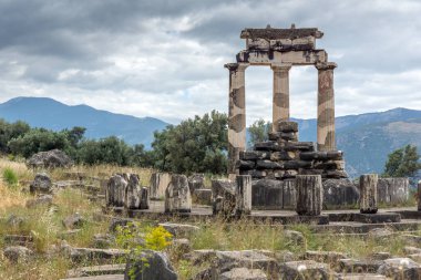 Antik Yunan arkeolojik Delphi, orta Yunanistan kalıntıları