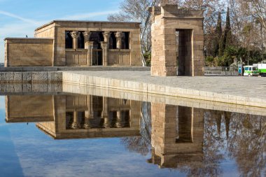 Madrid, İspanya - 23 Ocak 2018: görünüm Debod Tapınağı şehir Madrid, İspanya, Amazing