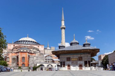 İSTANBUL, TURKEY - 26 Temmuz 2019: İstanbul, Türkiye 'deki Ayasofya Müzesi