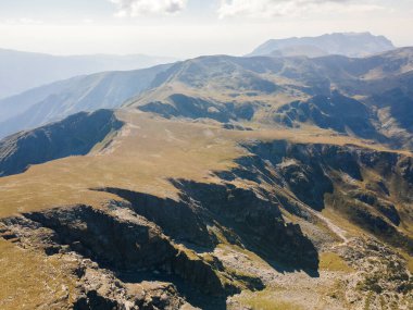 Bulgaristan 'ın Malyovitsa zirvesi yakınlarındaki Rila Dağı' nın şaşırtıcı hava manzarası