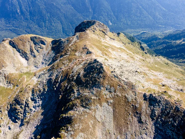 Vista Aérea Incrível Montanha Rila Perto Pico Malyovitsa Bulgária — Fotografia de Stock