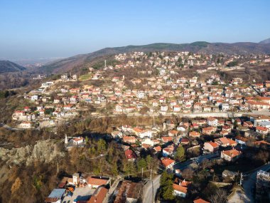 Bulgaristan 'ın Filibe Bölgesi' ndeki Hrabrino Köyü 'nün hava manzarası