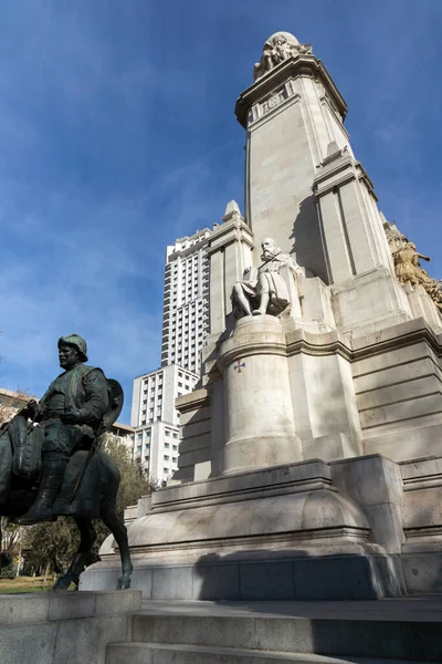 Madrid Spanyolország 2018 Január Emlékmű Cervantes Don Quijote Sancho Panza — Stock Fotó