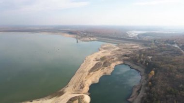 Pyasachnik (Kumtaşı) Reservoir, Sredna Gora Dağı, Filibe Bölgesi, Bulgaristan