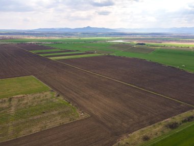Bulgaristan 'ın Filibe Bölgesi Parvomay kasabası yakınlarındaki Yukarı Trakya Ovası' nın hava manzarası
