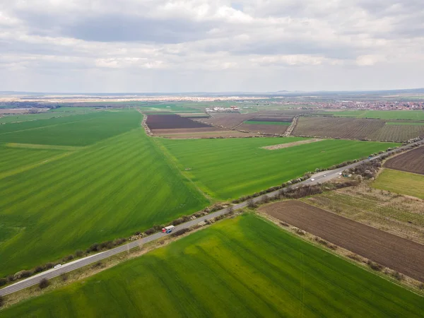 保加利亚普罗夫迪夫地区Parvomay镇附近上色雷斯平原的空中景观 — 图库照片