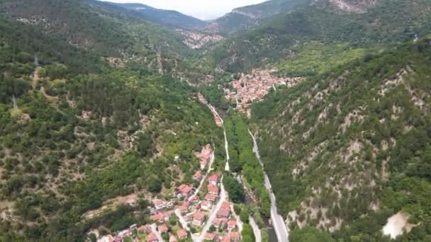 Úžasný Letecký Pohled Vesnici Bachkovo Plovdivský Kraj Bulharsko — Stock video