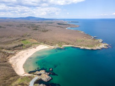 Bulgaristan 'ın Burgaz Bölgesi' nin Rezovo kasabası yakınlarındaki Silistar plajının hava manzarası