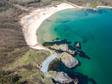 Bulgaristan 'ın Burgaz Bölgesi' nin Rezovo kasabası yakınlarındaki Silistar plajının hava manzarası