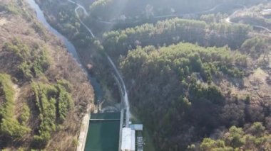 Topolnitsa Barajı 'nın hava manzarası, Sredna Gora Dağı, Bulgaristan