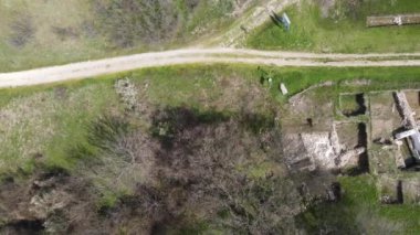 Bulgaristan 'ın Haskovo Bölgesi' nin Kasnakovo kasabası yakınlarındaki Afrodit Perilerinin antik Trakya Sığınağı