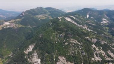 Belintash 'ın havadan görünüşü - Bulgaristan' ın Rodop Dağlarındaki tanrı Sabazios 'a adanmış antik tapınak