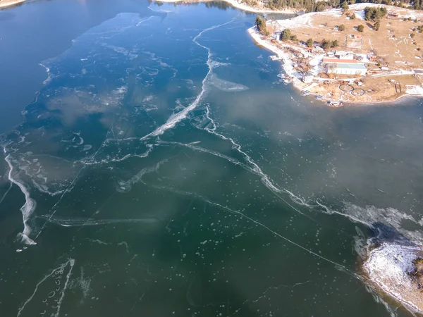 保加利亚Smolyan地区Dospat水库的空中景观 — 图库照片