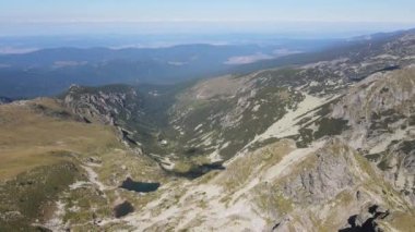 Bulgaristan 'ın Malyovitsa zirvesi yakınlarındaki Rila Dağı' nın şaşırtıcı hava manzarası