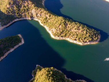 Vacha (Antonivanovtsi) Reservoir, Rodop Dağları, Filibe Bölgesi, Bulgaristan