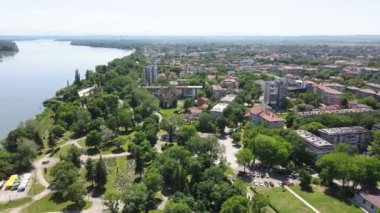 Bulgaristan 'ın Vidin kentindeki Tuna Nehri kıyısındaki Baba Vida Kalesi' nin hava manzarası