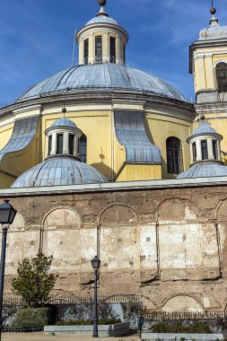 Madrid, İspanya - 23 Ocak 2018: San Francisco el Grande kilise Madrid şehir, İspanya görünümünü şaşırtıcı