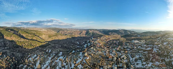 Bulgaristan Blagoevgrad Bölgesi Otantik Yüzyıl Evleriyle Dolen Köyü Nün Hava — Stok fotoğraf