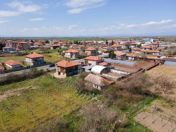 Bulgaristan 'ın Filibe Bölgesi' nin Tsalapitsa köyünün hava manzarası