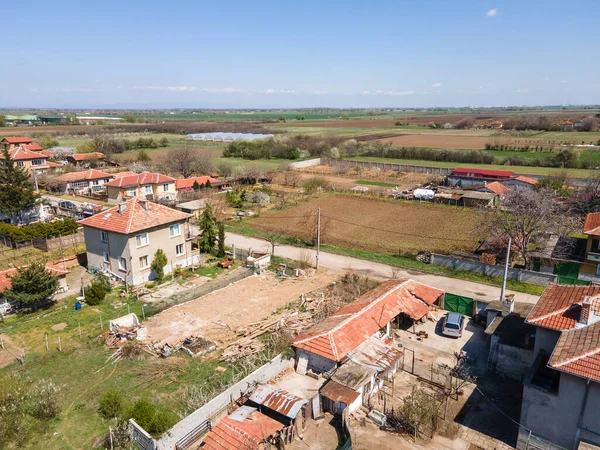 Bulgaristan 'ın Filibe Bölgesi' nin Tsalapitsa köyünün hava manzarası