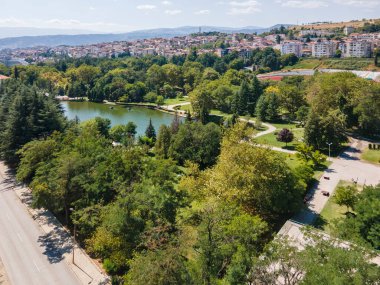 Bulgaristan 'ın Sandanski kentinin şaşırtıcı hava manzarası