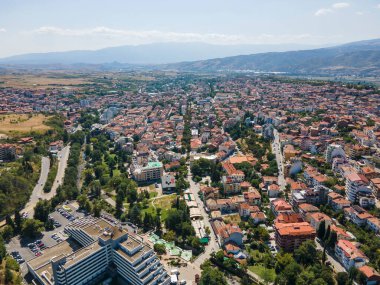 Bulgaristan 'ın Sandanski kentinin şaşırtıcı hava manzarası