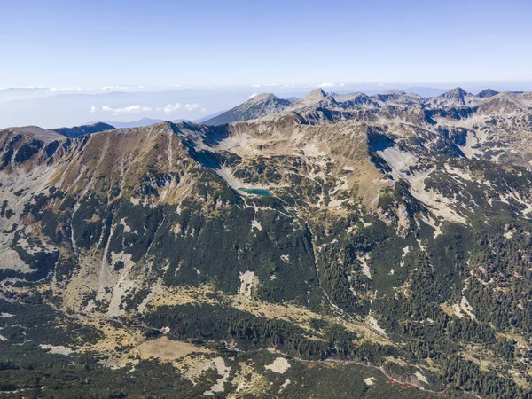 Bulgaristan Polezhan Tepesi Yakınlarındaki Pirin Dağı Nın Şaşırtıcı Hava Manzarası — Stok fotoğraf