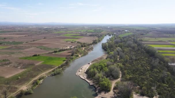 Vista Aérea Del Río Chepelarska Vertiendo Río Maritsa Cerca Ciudad — Vídeos de Stock